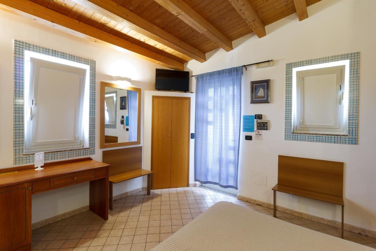 Agriturismo Il Gelsomino Ritrovato Мілаццо Екстер'єр фото