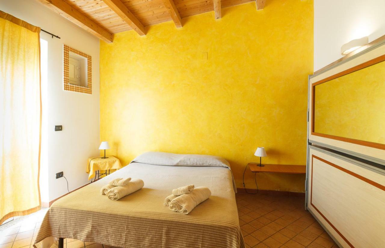Agriturismo Il Gelsomino Ritrovato Мілаццо Екстер'єр фото