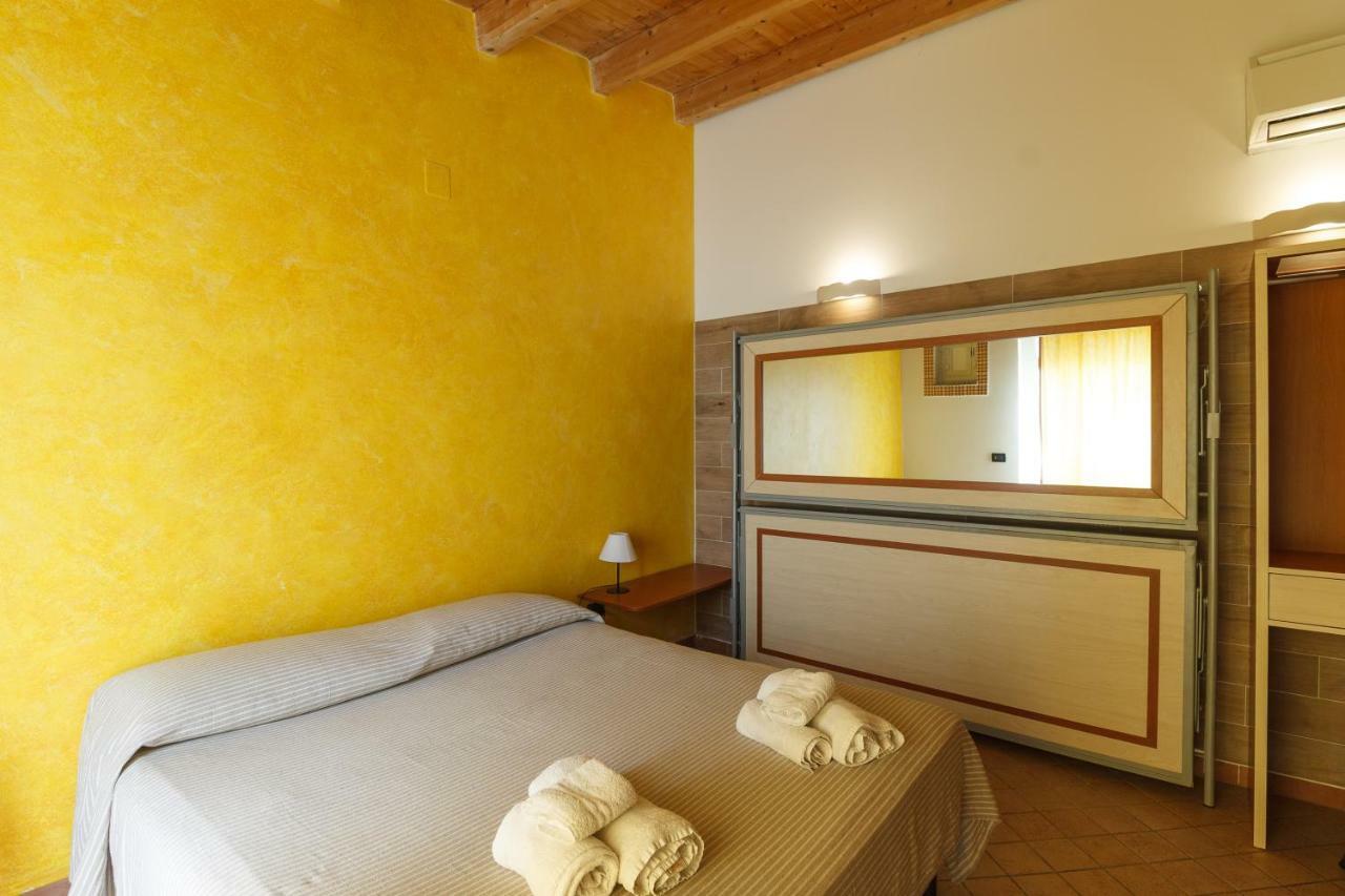 Agriturismo Il Gelsomino Ritrovato Мілаццо Екстер'єр фото